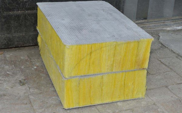 巖棉板廠家總結生產過程中影響產品吸收性能的因素