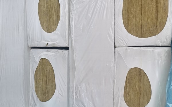 商丘保溫巖棉板選購，應(yīng)衡量哪些因素呢？