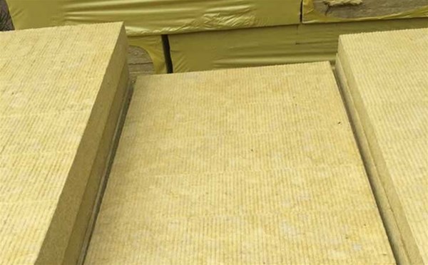 在使用巖棉板之前設計鋪設方法有哪些呢？